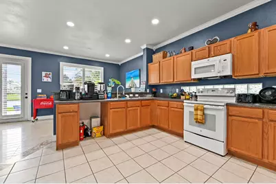 1006 Center Stone Lane, Riviera Beach, FL 33404 - Photo 13