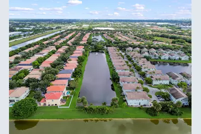 1006 Center Stone Lane, Riviera Beach, FL 33404 - Photo 37