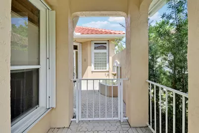 2189 Regents Boulevard, West Palm Beach, FL 33409 - Photo 3