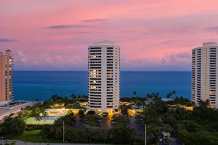5080 N Ocean Dr, Singer Island, FL 33404 - Photo 1