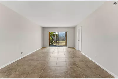 1638 Embassy Drive #208, West Palm Beach, FL 33401 - Photo 3