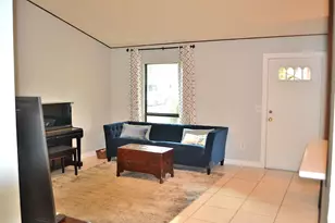 8671 SW 16th Ct, Pembroke Pines, FL 33025 - Photo 19