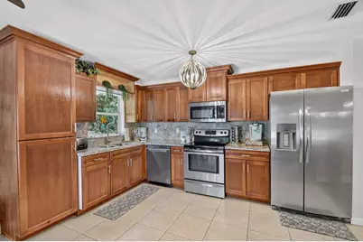 4311 Garden Avenue, West Palm Beach, FL 33405 - Photo 5