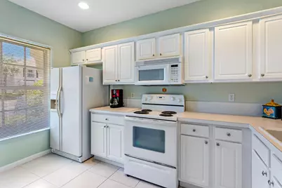 4976 Palmbrooke Circle, West Palm Beach, FL 33417 - Photo 3