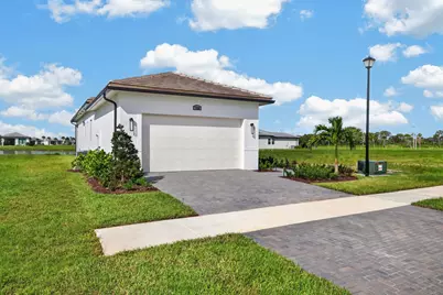 7920 SW Andrea Way, Port Saint Lucie, FL 34987 - Photo 3