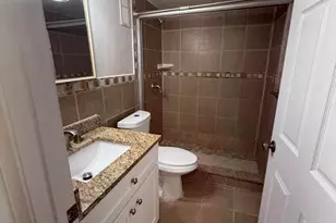 7710 NW 50th St, Lauderhill, FL 33351 - Photo 15