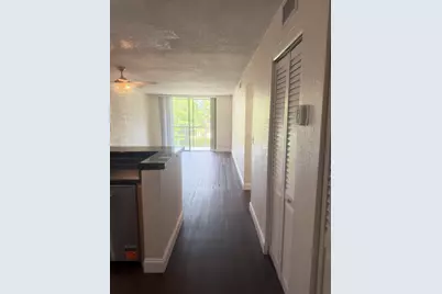 7710 NW 50th Street #304, Lauderhill, FL 33351 - Photo 1