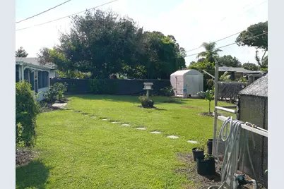 2100 W Esplanade, Fort Pierce, FL 34982 - Photo 33