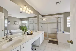 10212 NW 7th St, Coral Springs, FL 33071 - Photo 13