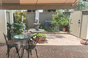 316 Wood Dale Dr, Wellington, FL 33414 - Photo 9