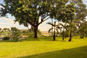 130 Southampton B, West Palm Beach, FL 33417 - Photo 17