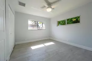 831 SW 7th St, Pompano Beach, FL 33060 - Photo 7