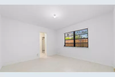 1273 NE 37th Street, Oakland Park, FL 33334 - Photo 13