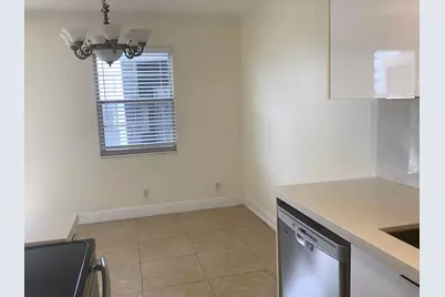 1045 Exeter C #1045, Boca Raton, FL 33434 - Photo 9