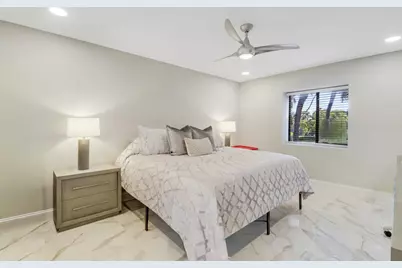 1143 Duncan Circle #202, Palm Beach Gardens, FL 33418 - Photo 9