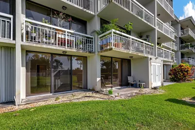 2741 Village Boulevard #104, West Palm Beach, FL 33409 - Photo 13