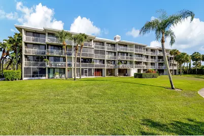 2741 Village Boulevard #104, West Palm Beach, FL 33409 - Photo 11