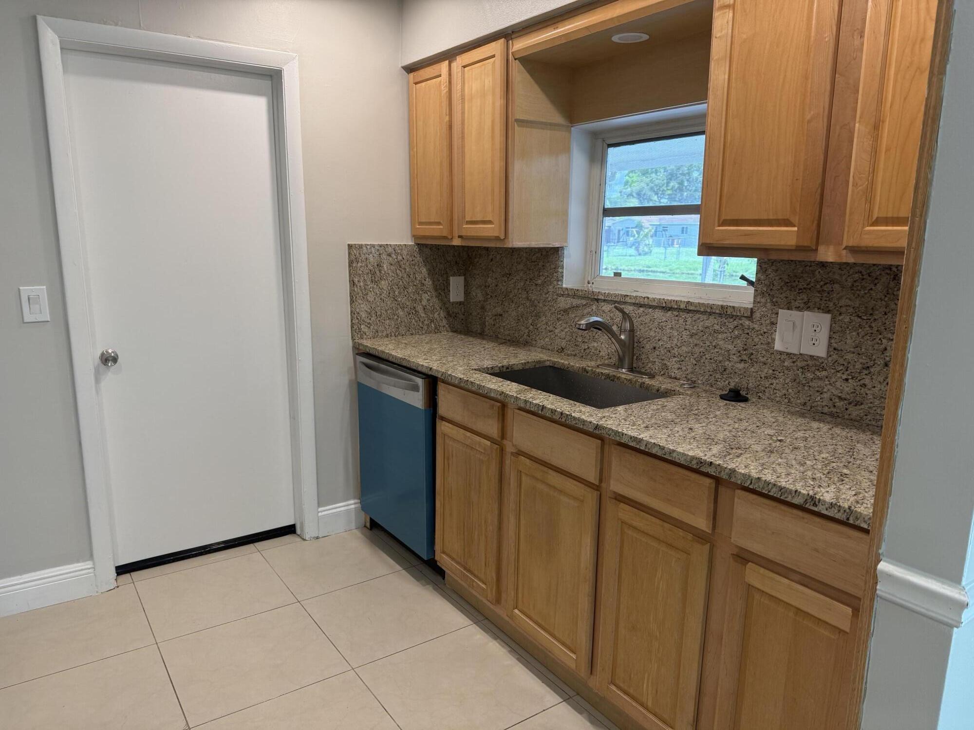 5180 SW 94th Ave - 5180 SW 94th Ave, Cooper City, FL 33328 Luxury Property | Jose Angel Pina