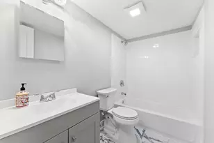 1500 Crescent Cir, Lake Park, FL 33403 - Photo 11