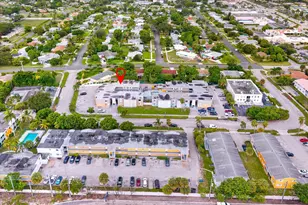1500 Crescent Cir, Lake Park, FL 33403 - Photo 21