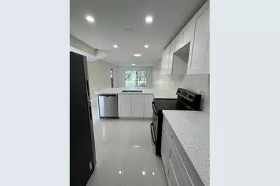 8000 Fairview Drive #209, Tamarac, FL 33321 - Photo 3