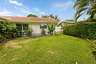 10873 Magnolia St, Palm Beach Gardens, FL 33418 - Photo 3