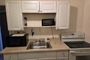 7818 SW 7th Ct, North Lauderdale, FL 33068 - Photo 7