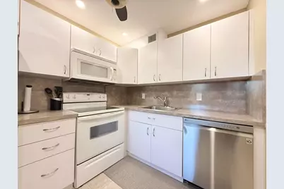 4015 Islewood D, Deerfield Beach, FL 33442 - Photo 3