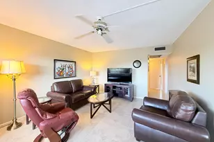 4015 Islewood D, Deerfield Beach, FL 33442 - Photo 13
