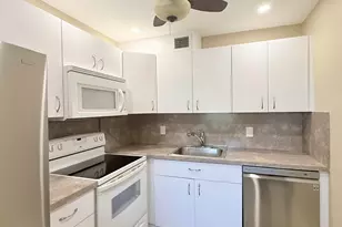 4015 Islewood D, Deerfield Beach, FL 33442 - Photo 5