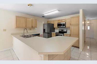 2652 Yarmouth Drive, Wellington, FL 33414 - Photo 9