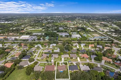 2652 Yarmouth Drive, Wellington, FL 33414 - Photo 3
