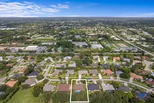 2652 Yarmouth Dr, Wellington, FL 33414 - Photo 3
