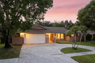 2652 Yarmouth Dr, Wellington, FL 33414 - Photo 1