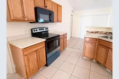 1031 SE 39th Terrace, Okeechobee, FL 34974 - Photo 15