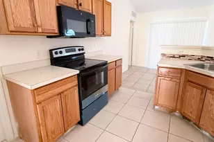 1031 SE 39th Terrace, Okeechobee, FL 34974 - Photo 15