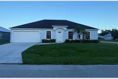 1031 SE 39th Terrace, Okeechobee, FL 34974 - Photo 1