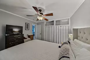 701 NE 22nd Dr, Wilton Manors, FL 33305 - Photo 9