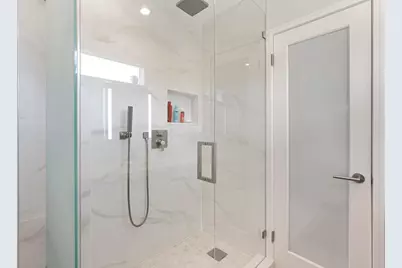2012 NE 31st Avenue, Fort Lauderdale, FL 33305 - Photo 17