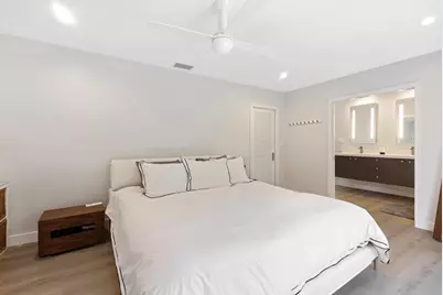2012 NE 31st Avenue, Fort Lauderdale, FL 33305 - Photo 11