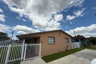 250 SW 76th Ct, Miami, FL 33144 - Photo 3