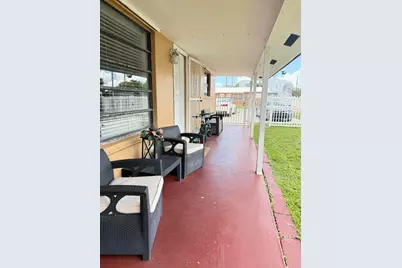 250 SW 76th Court, Miami, FL 33144 - Photo 7