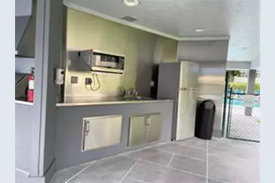 9300 N Hollybrook Lake Drive S #304, Pembroke Pines, FL 33025 - Photo 23