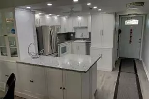 9300 N Hollybrook Lake Dr S, Pembroke Pines, FL 33025 - Photo 3