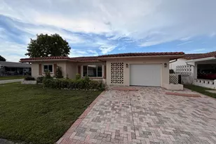 5806 NW 86th Terrace, Tamarac, FL 33321 - Photo 3