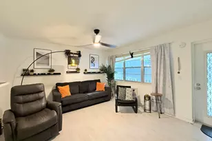 543 Durham S, Deerfield Beach, FL 33442 - Photo 5