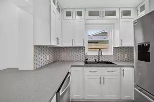502 Circle E, Jupiter, FL 33458 - Photo 13
