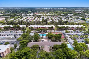 8260 SW 24th St, North Lauderdale, FL 33068 - Photo 11