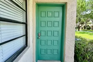21741 Cypress Dr, Boca Raton, FL 33433 - Photo 3