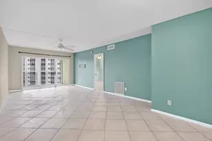 2731 NE 14th St Causeway, Pompano Beach, FL 33062 - Photo 13